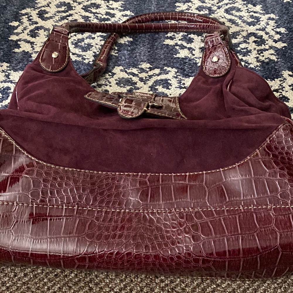 Purse purple straps fe condition